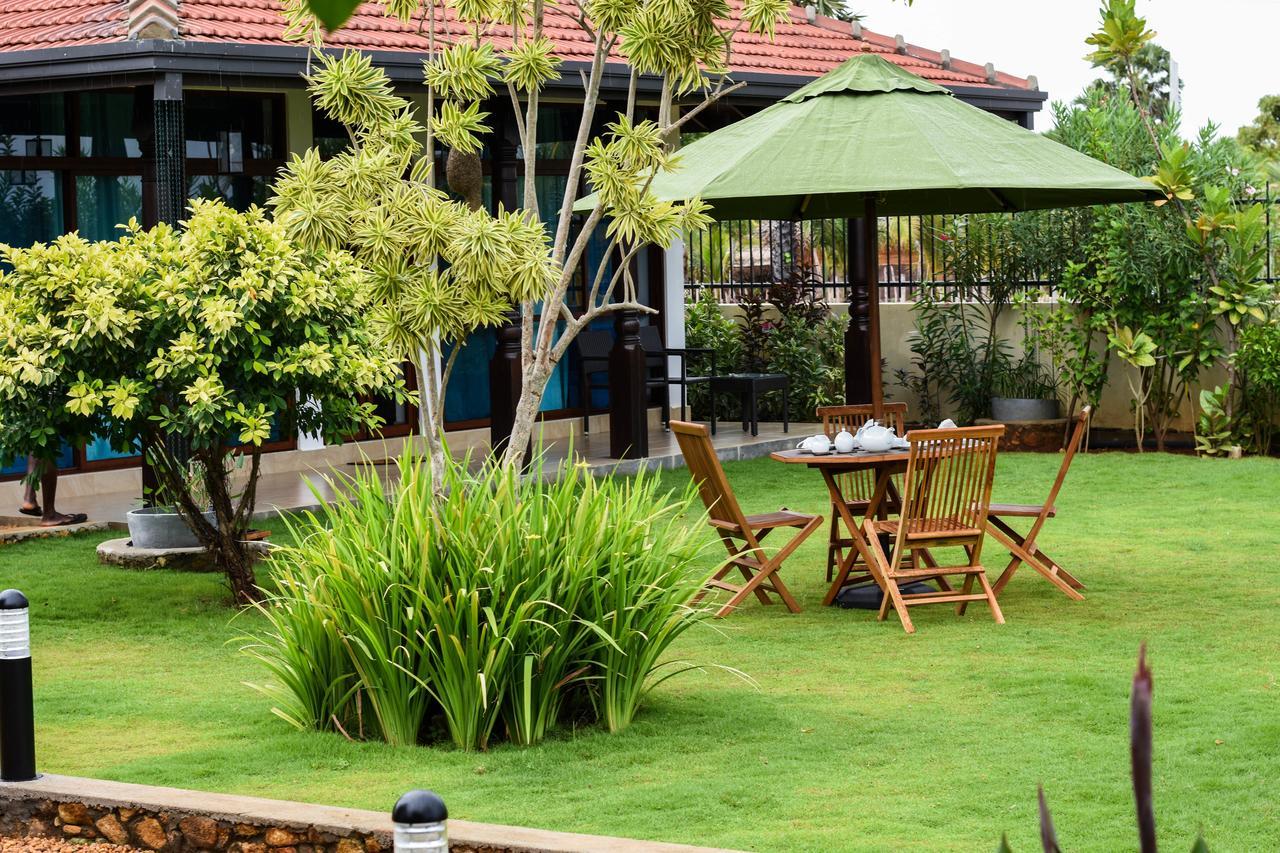 Hotel Dream Garden Arugam Bay Exterior foto